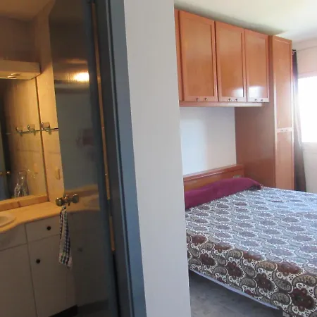Nataixa Apartment